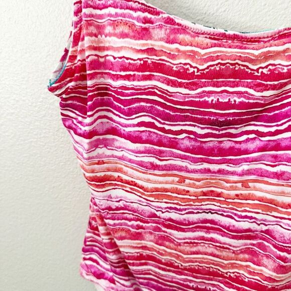 DSF | Rainbow Fronds Reversible One-Piece Swimsuit Paradise Coral Pink | Large - Picture 6 of 10